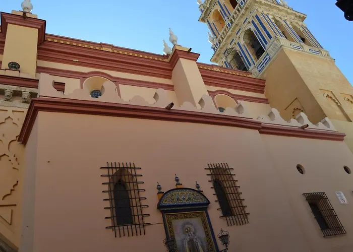 Triana Cathedral House